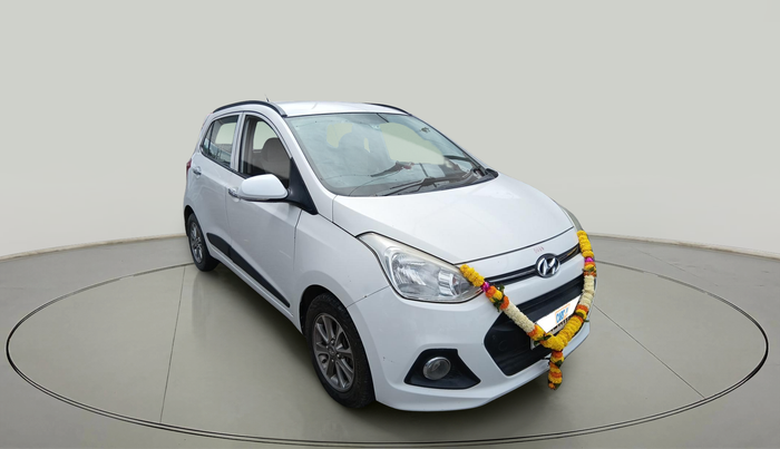 2015 Hyundai Grand i10 SPORTZ 1.2 KAPPA VTVT, Petrol, Manual, 1,11,480 km, exterior