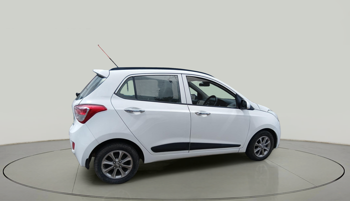 2015 Hyundai Grand i10 SPORTZ 1.2 KAPPA VTVT, Petrol, Manual, 1,11,480 km, exterior