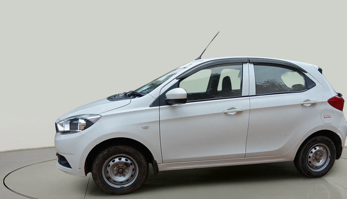2017 Tata Tiago XM DIESEL, Diesel, Manual, 74,653 km, exterior