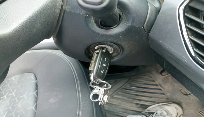 2021 Tata NEXON XM PETROL, Petrol, Manual, 75,511 km, interior