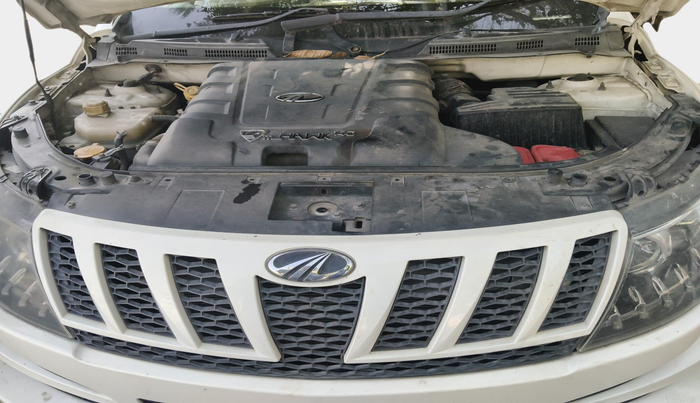 2011 Mahindra XUV500 W8, Diesel, Manual, 1,34,249 km, exterior