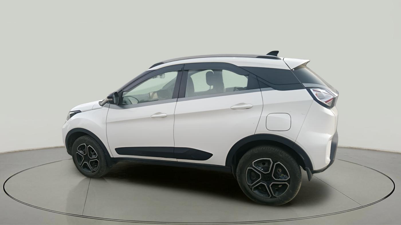 2020 Tata NEXON XZ PETROL, Petrol, Manual, 46,000 km, exterior