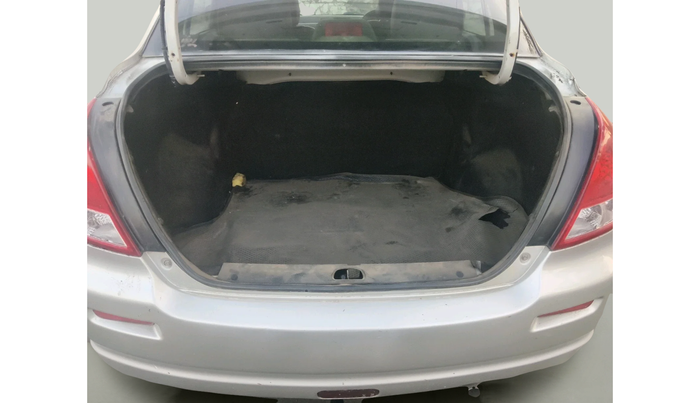 2011 Maruti Swift Dzire VXI, Petrol, Manual, 52,317 km, exterior