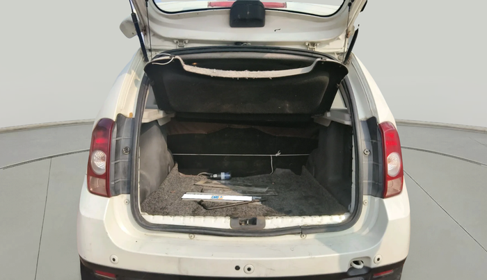 2014 Renault Duster 85 PS RXL DIESEL, Diesel, Manual, 1,22,487 km, exterior