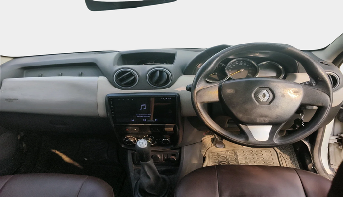 2014 Renault Duster 85 PS RXL DIESEL, Diesel, Manual, 1,22,487 km, interior