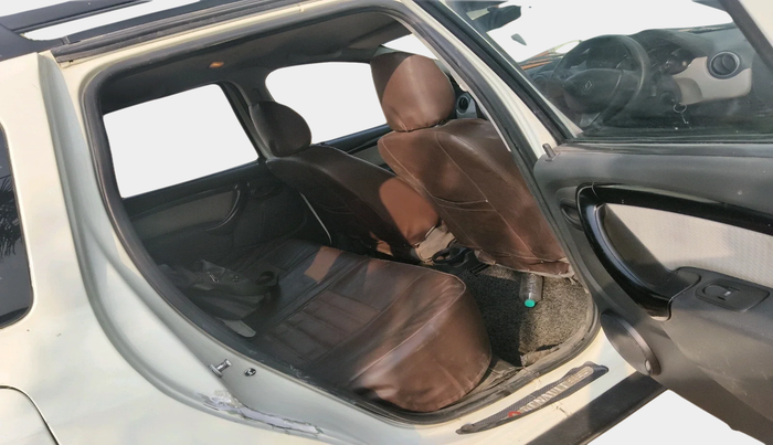 2014 Renault Duster 85 PS RXL DIESEL, Diesel, Manual, 1,22,487 km, interior