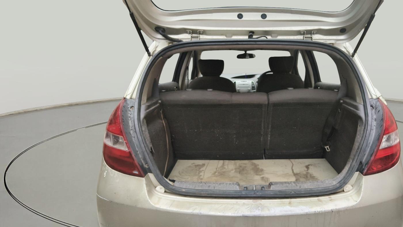 2010 Hyundai i20 ASTA 1.2, Petrol, Manual, 1,46,049 km, exterior