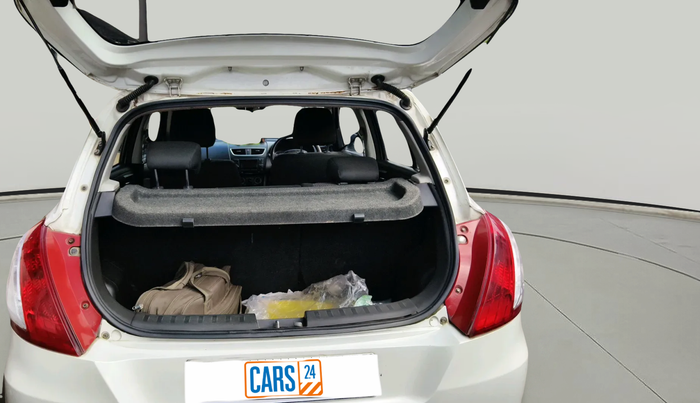 2015 Maruti Swift VDI ABS, Diesel, Manual, 4,06,483 km, exterior