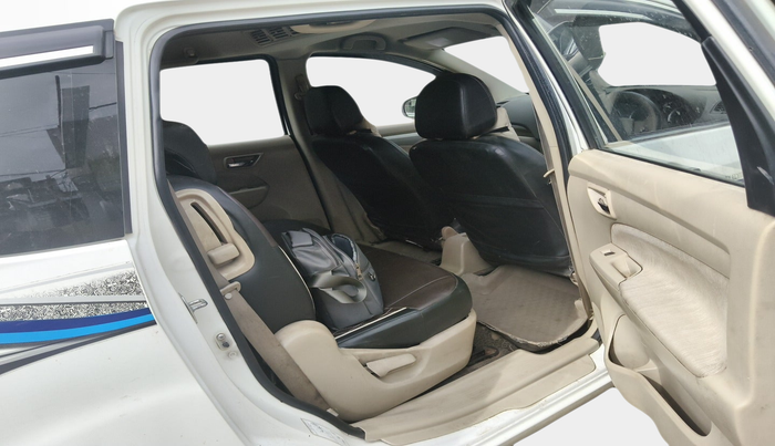 2013 Maruti Ertiga ZDI, Diesel, Manual, 1,55,249 km, interior
