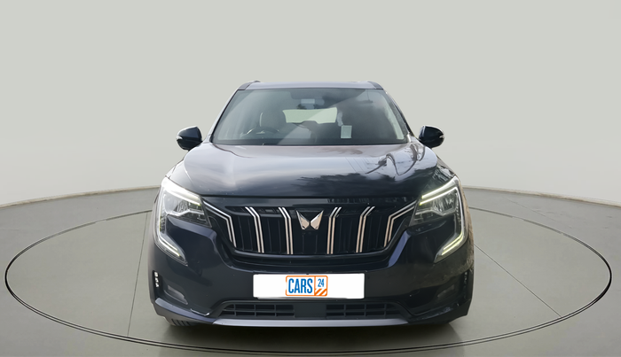 2023 Mahindra XUV700 AX 7 LUXURY D AT 7 STR, Diesel, Automatic, 38,517 km, exterior
