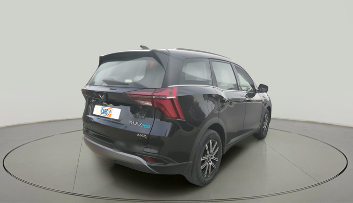 2023 Mahindra XUV700 AX 7 LUXURY D AT 7 STR, Diesel, Automatic, 38,517 km, exterior