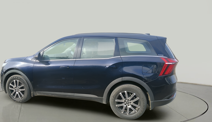 2023 Mahindra XUV700 AX 7 LUXURY D AT 7 STR, Diesel, Automatic, 38,517 km, exterior