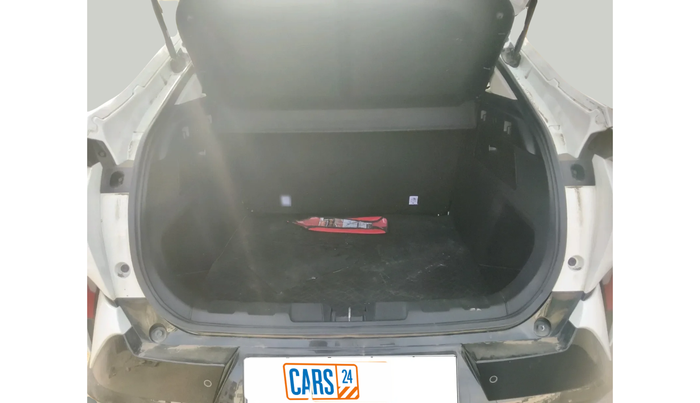 2024 Tata Curvv Creative 1.5 Diesel 6MT, Diesel, Manual, 8,827 km, exterior