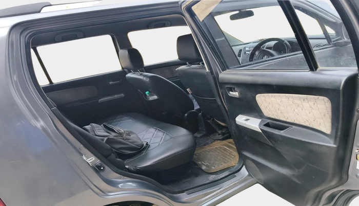 2015 Maruti Wagon R 1.0 VXI, Petrol, Manual, 1,32,124 km, interior