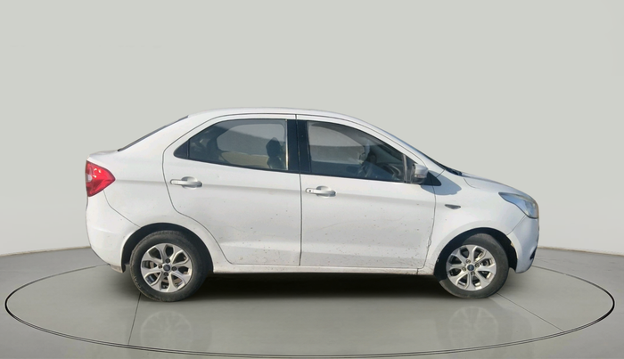 2015 Ford Figo Aspire TITANIUM1.5 DIESEL, Diesel, Manual, 1,88,442 km, exterior