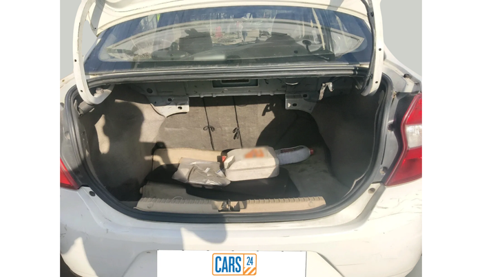 2015 Ford Figo Aspire TITANIUM1.5 DIESEL, Diesel, Manual, 1,88,442 km, exterior