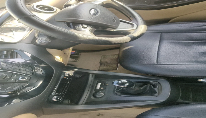 2015 Ford Figo Aspire TITANIUM1.5 DIESEL, Diesel, Manual, 1,88,442 km, interior