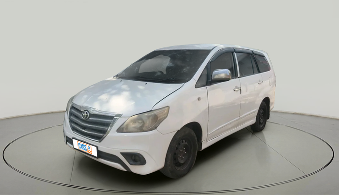 2013 Toyota Innova 2.5 GX 8 STR, Diesel, Manual, 2,16,222 km, exterior