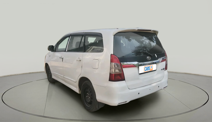 2013 Toyota Innova 2.5 GX 8 STR, Diesel, Manual, 2,16,222 km, exterior