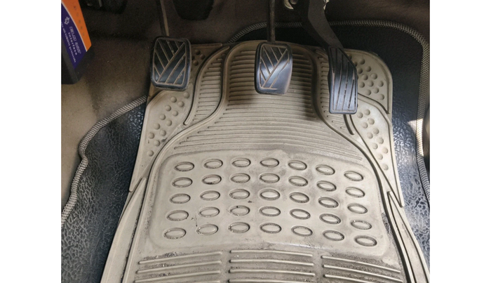 2013 Maruti Swift Dzire VDI, Diesel, Manual, 1,40,925 km, interior