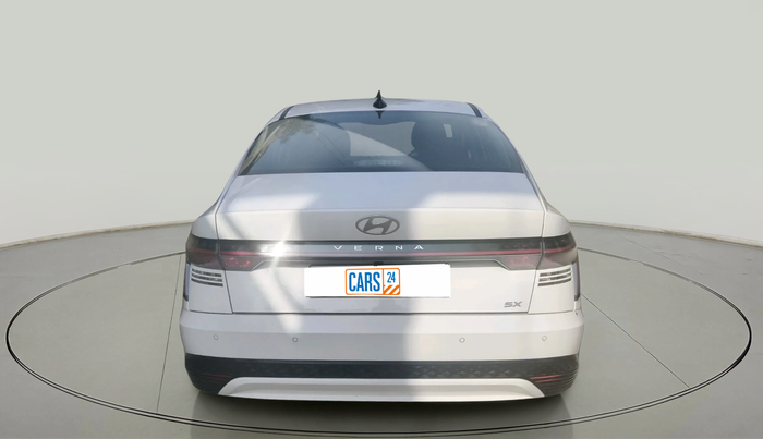 2024 Hyundai Verna SX 1.5 l MPI, Petrol, Manual, 17,079 km, exterior