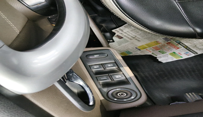 2018 Renault Duster 110 PS RXZ DIESEL, Diesel, Manual, 2,73,271 km, interior