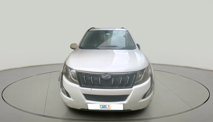2015 Mahindra XUV500 W10, Diesel, Manual, 1,00,540 km, exterior