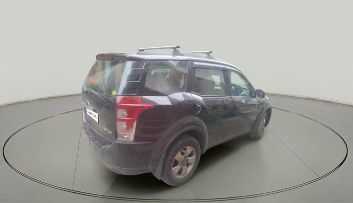2013 Mahindra XUV500 W8, Diesel, Manual, 1,21,843 km, exterior