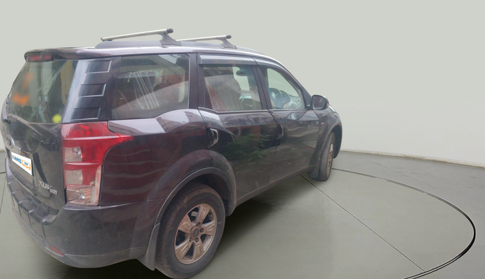 2013 Mahindra XUV500 W8, Diesel, Manual, 1,21,843 km, exterior