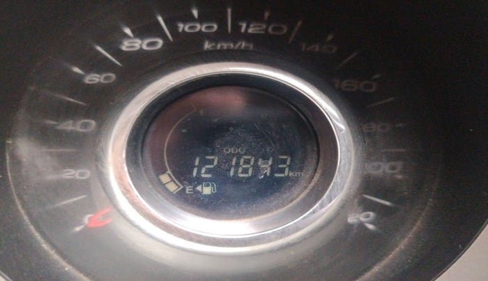 2013 Mahindra XUV500 W8, Diesel, Manual, 1,21,843 km, interior