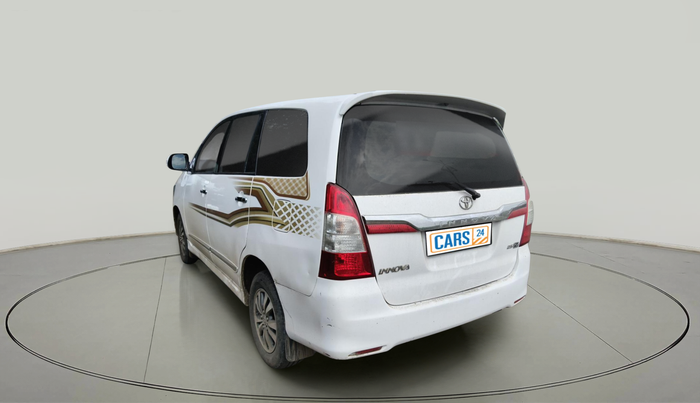 2015 Toyota Innova 2.5 ZX 7 STR, Diesel, Manual, 2,12,536 km, exterior