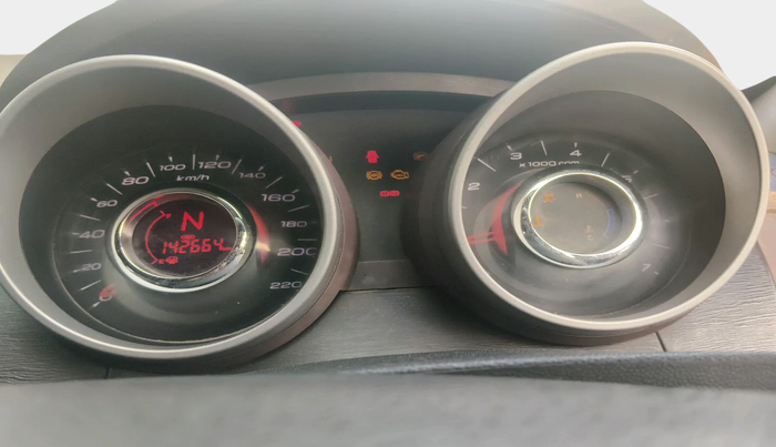 2012 Mahindra XUV500 W8, Diesel, Manual, 1,42,664 km, interior