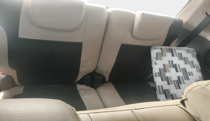 2012 Mahindra XUV500 W8, Diesel, Manual, 1,42,664 km, interior