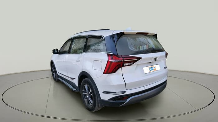 2023 Mahindra XUV700 AX 5 D MT 5 STR, Diesel, Manual, 39,693 km, exterior
