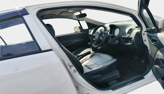 2015 Maruti Ritz LXI, Petrol, Manual, 97,099 km, interior