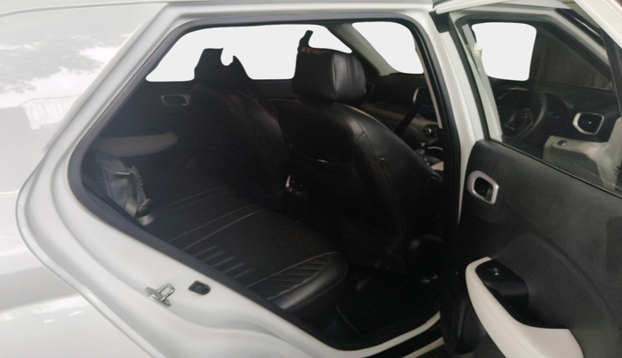 2024 Hyundai VENUE SX (O) 1.0 TURBO DCT, Petrol, Automatic, 13,665 km, interior