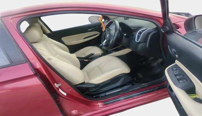 2022 Honda City 1.5L I-DTEC ZX, Diesel, Manual, 75,670 km, interior