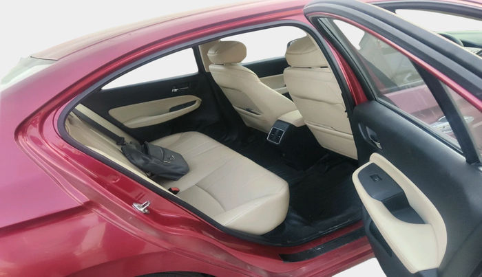 2022 Honda City 1.5L I-DTEC ZX, Diesel, Manual, 75,670 km, interior