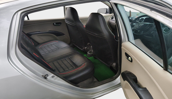 2011 Hyundai i10 MAGNA 1.1, Petrol, Manual, 93,162 km, interior