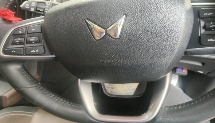 2023 Mahindra SCORPIO-N Z8 L DIESEL MT 2WD 7 STR, Diesel, Manual, 44,116 km, interior