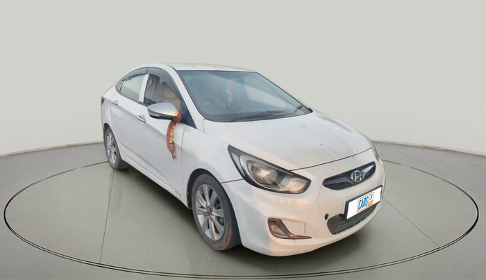 2012 Hyundai Verna FLUIDIC 1.6 CRDI SX, Diesel, Manual, 81,890 km, exterior