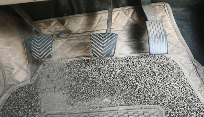 2012 Hyundai Verna FLUIDIC 1.6 CRDI SX, Diesel, Manual, 81,890 km, interior