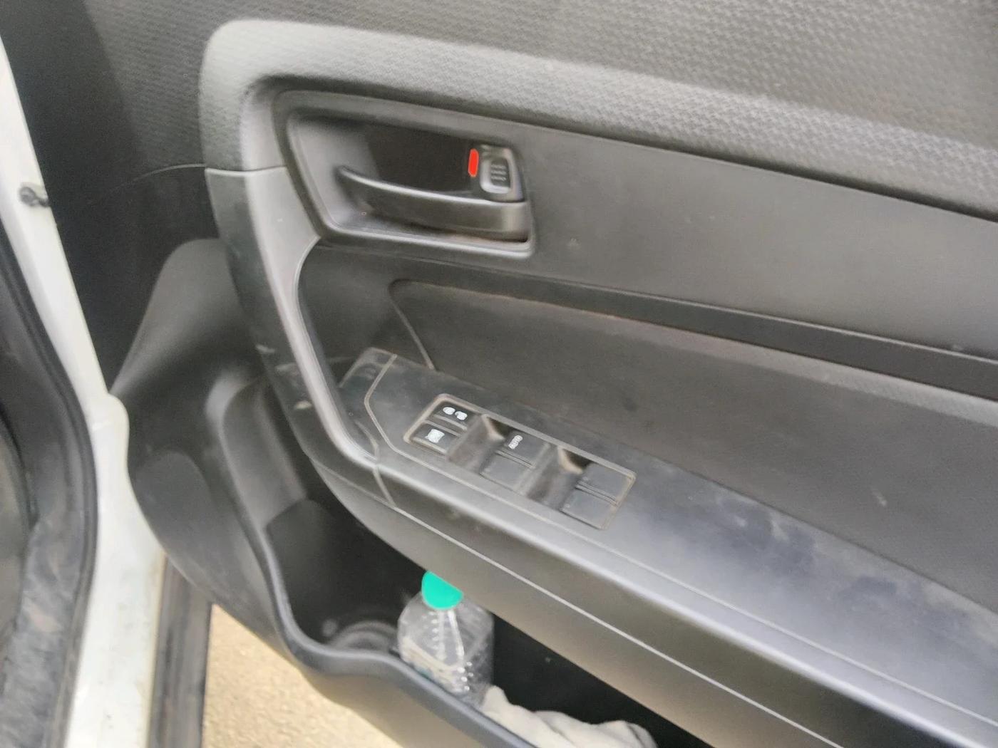 2020 Maruti Vitara Brezza LXI, Petrol, Manual, 55,050 km, interior