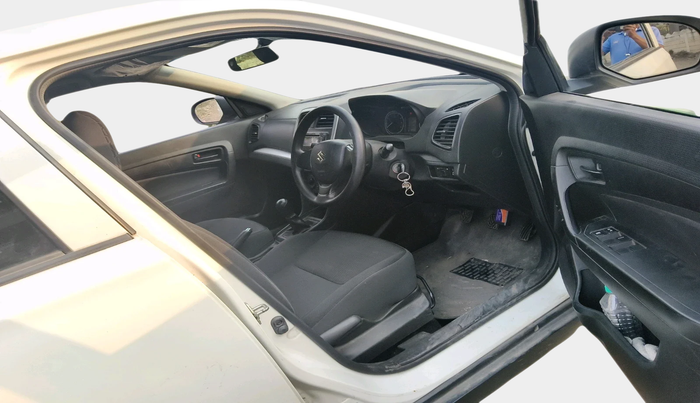 2020 Maruti Vitara Brezza LXI, Petrol, Manual, 55,050 km, interior