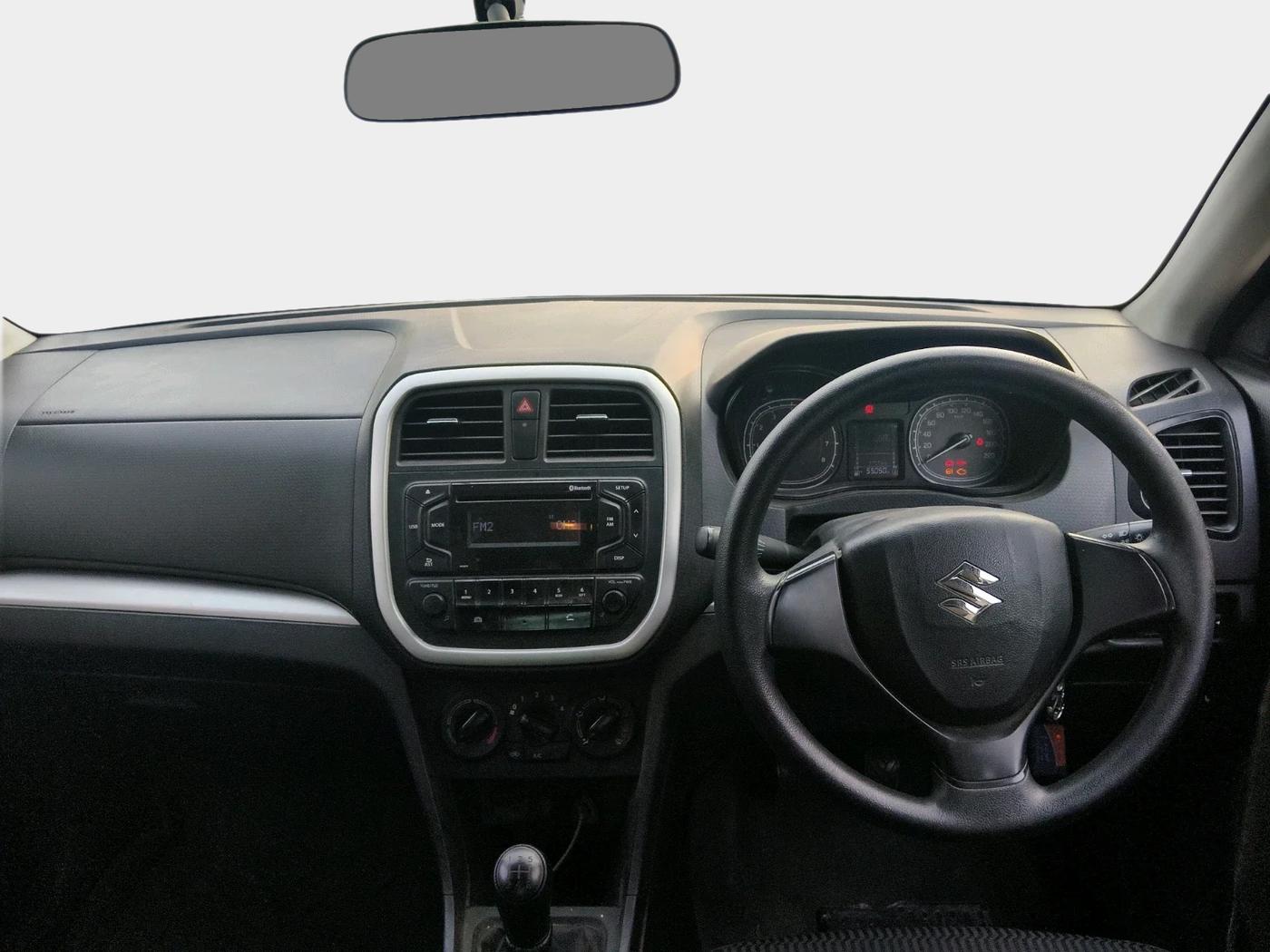 2020 Maruti Vitara Brezza LXI, Petrol, Manual, 55,050 km, interior
