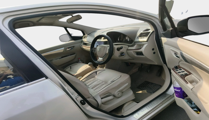 2016 Maruti Ertiga ZDI SHVS, Diesel, Manual, 2,03,372 km, interior