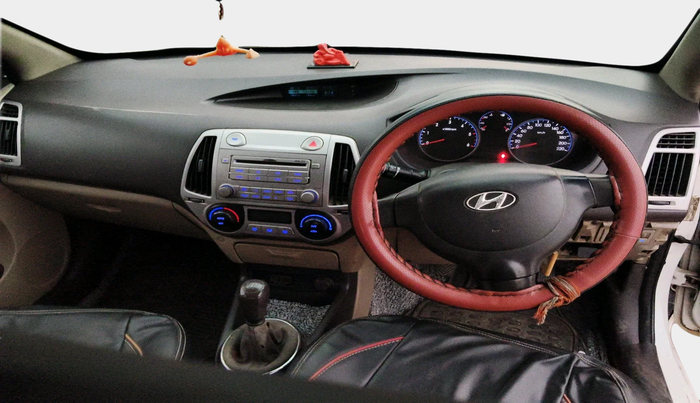 2011 Hyundai i20 MAGNA 1.4 CRDI, Diesel, Manual, 1,61,966 km, interior