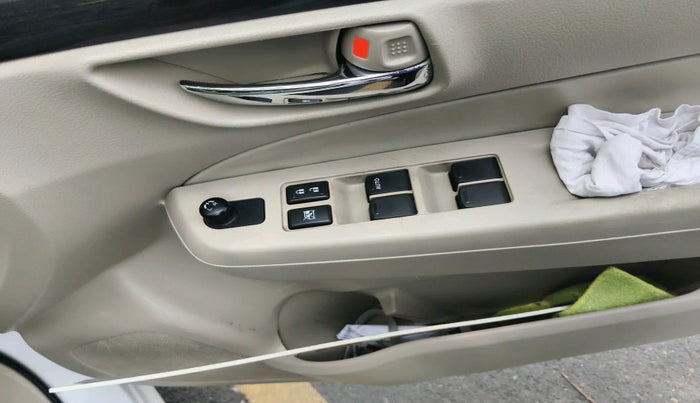 2016 Maruti Ciaz VDI+ SHVS, Diesel, Manual, 1,50,939 km, interior
