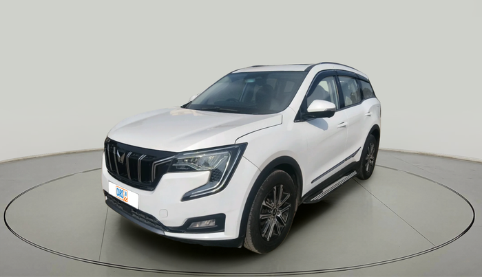 2022 Mahindra XUV700 AX 7 LUXURY D AT 7 STR, Diesel, Automatic, 1,20,090 km, exterior