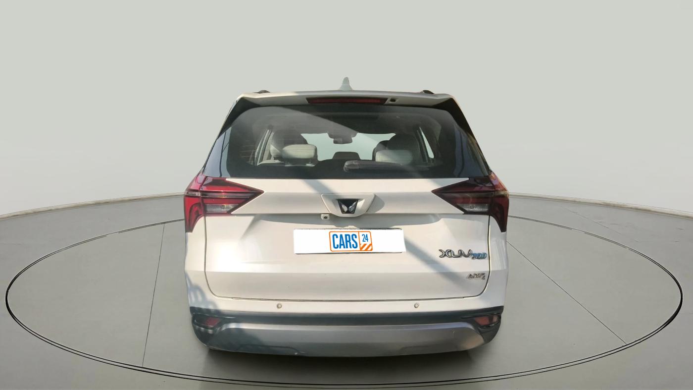 2022 Mahindra XUV700 AX 7 LUXURY D AT 7 STR, Diesel, Automatic, 1,20,090 km, exterior